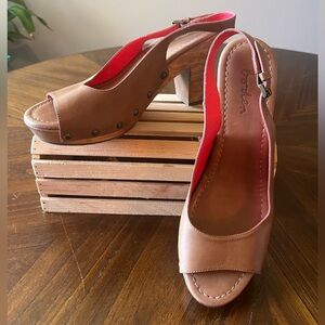Boden Leather Platform Studded Slingback Wooden Sandals Wood Heels Brown